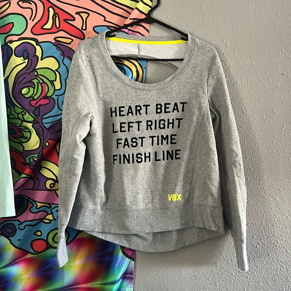 VSX workout top